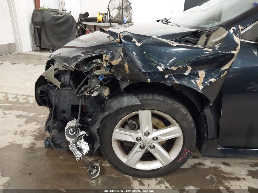 2014 Toyota Camry Se VIN: 4T1BF1FK8EU310088 Lot: 43921386