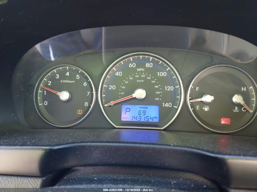 2012 Hyundai Santa Fe Limited V6 VIN: 5XYZKDAG0CG114079 Lot: 43921396