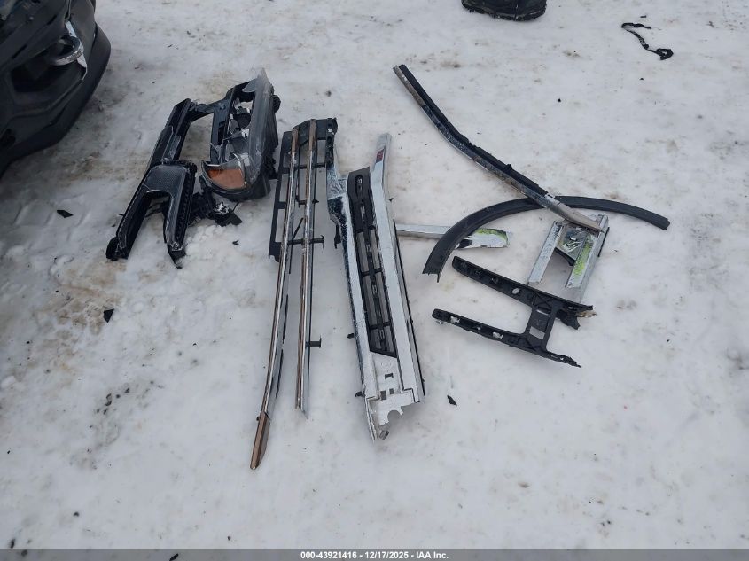 2022 Chevrolet Silverado 1500 Ltd 4Wd Short Bed High Country VIN: 1GCUYHET4NZ196796 Lot: 43921416