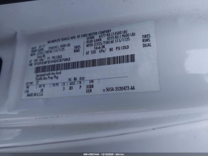 2017 Ford E-450 Cutaway VIN: 1FDFE4FS1HDC67062 Lot: 43921443