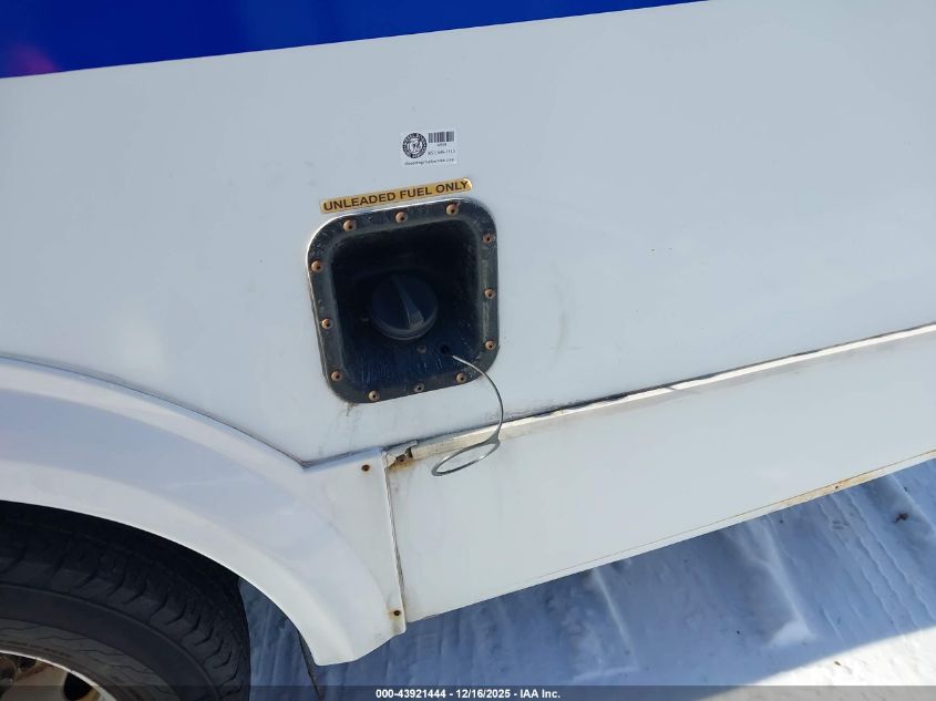 2017 Ford E-450 Cutaway VIN: 1FDFE4FS9HDC65978 Lot: 43921444