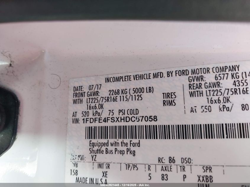 2017 Ford E-450 Cutaway VIN: 1FDFE4FSXHDC67058 Lot: 43921445