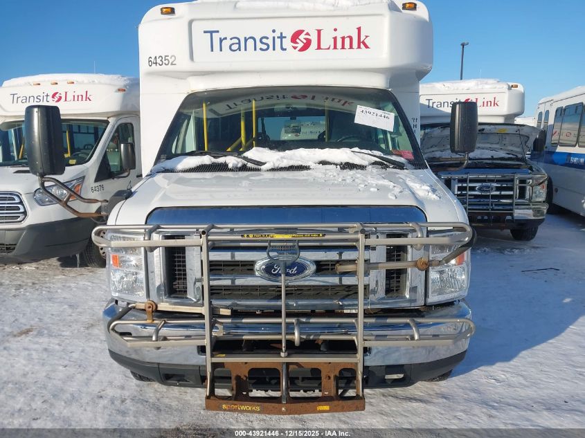 2017 Ford E-450 Cutaway VIN: 1FDFE4FS3HDC78810 Lot: 43921446