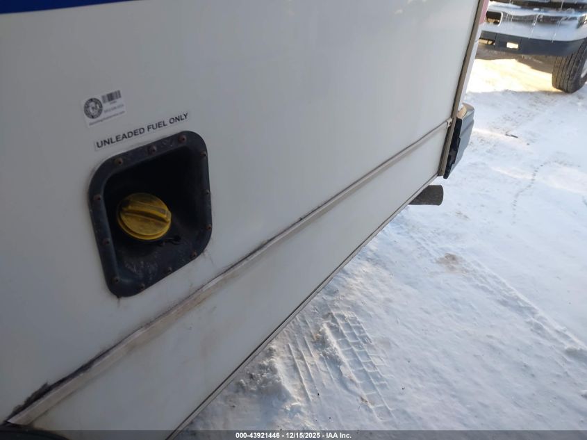 2017 Ford E-450 Cutaway VIN: 1FDFE4FS3HDC78810 Lot: 43921446