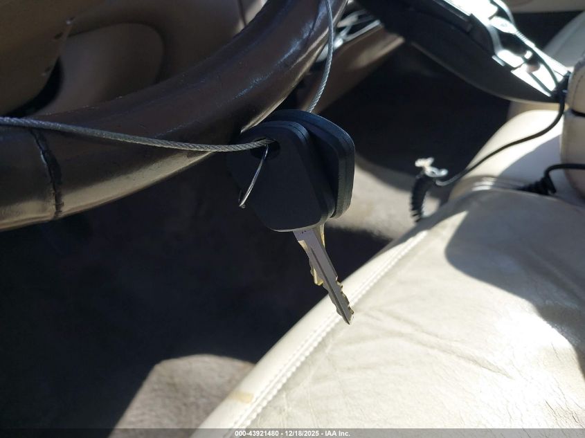 1998 Lincoln Town Car Cartier VIN: 1LNFM83W9WY709495 Lot: 43921480