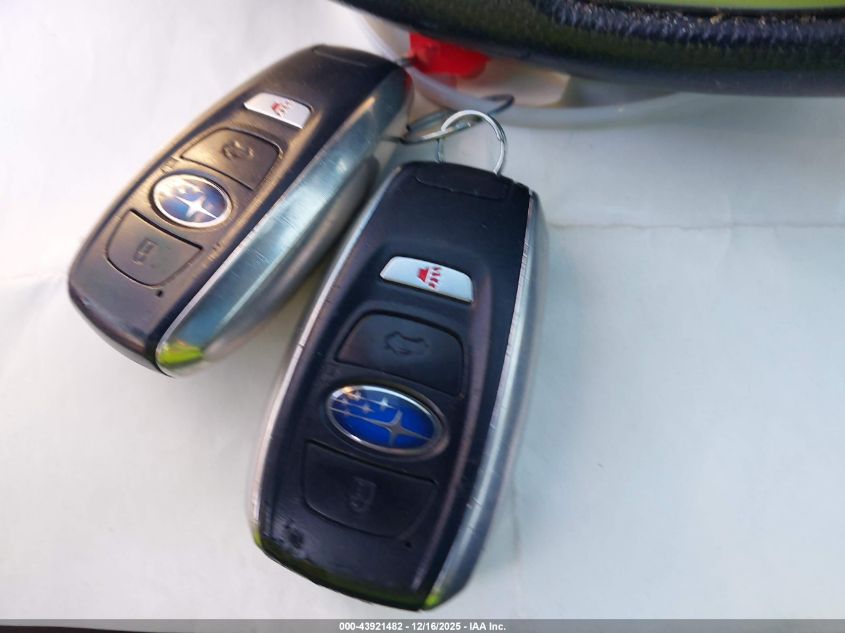 2020 Subaru Legacy Sport VIN: 4S3BWAG68L3031880 Lot: 43921482