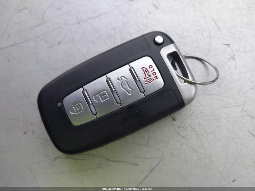 2013 Hyundai Genesis 3.8 VIN: KMHGC4DD5DU224997 Lot: 43921483