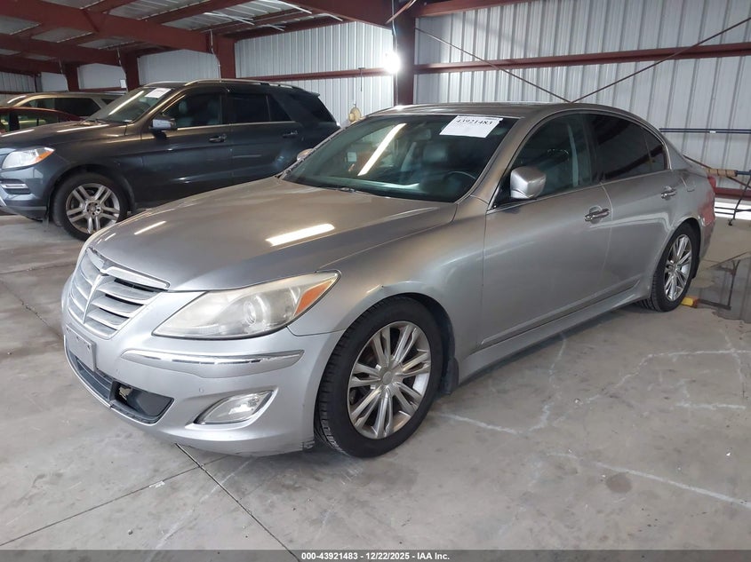 2013 Hyundai Genesis 3.8