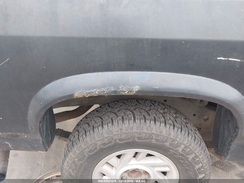 1993 Dodge Dakota VIN: 1B7FL26X8PS247671 Lot: 43921539