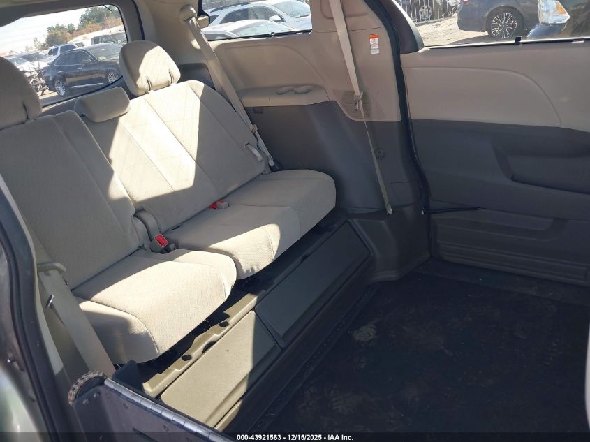 2015 Toyota Sienna Le 8 Passenger VIN: 5TDKK3DC6FS663698 Lot: 43921563