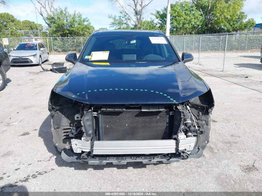 2017 Audi Q7 2.0T Premium VIN: WA1LHAF72HD040269 Lot: 43921580