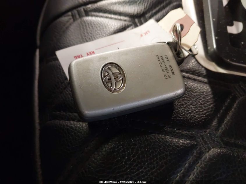 2014 Toyota 4Runner Limited VIN: JTEZU5JR0E5075745 Lot: 43921642