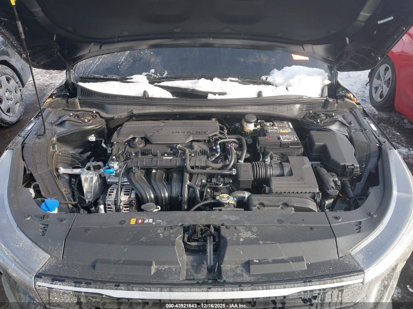 2025 Kia K4 Lxs VIN: 3KPFT4DE7SE228943 Lot: 43921643