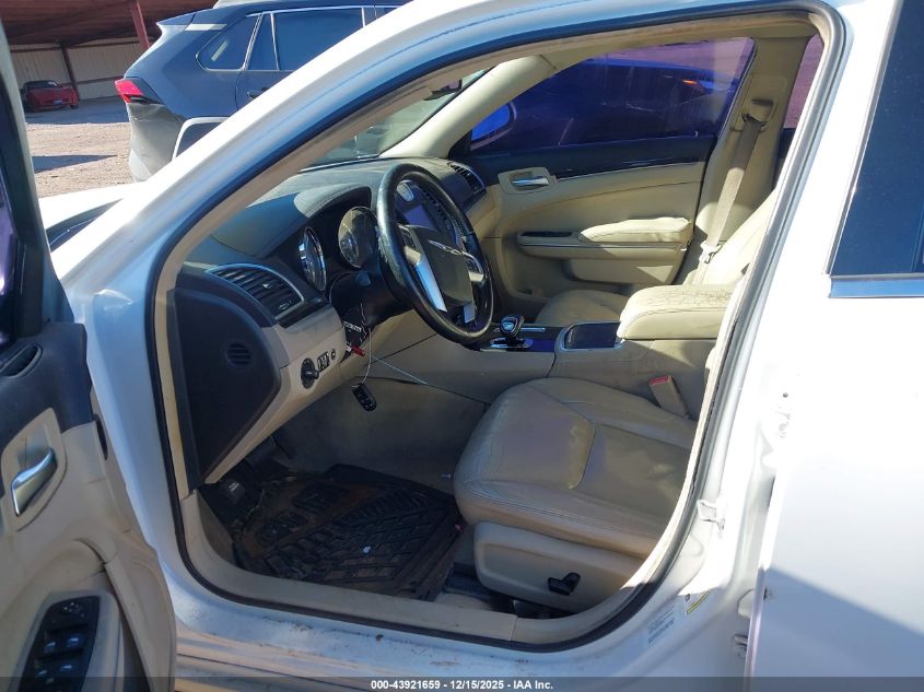 2013 Chrysler 300 Motown