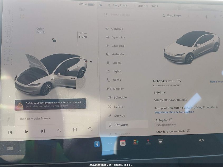 2025 Tesla Model 3 VIN: 5YJ3E1EA4SF049843 Lot: 43921762