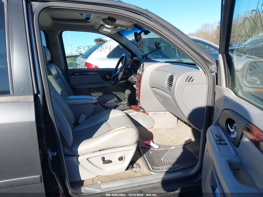 2005 GMC Envoy Xl Denali