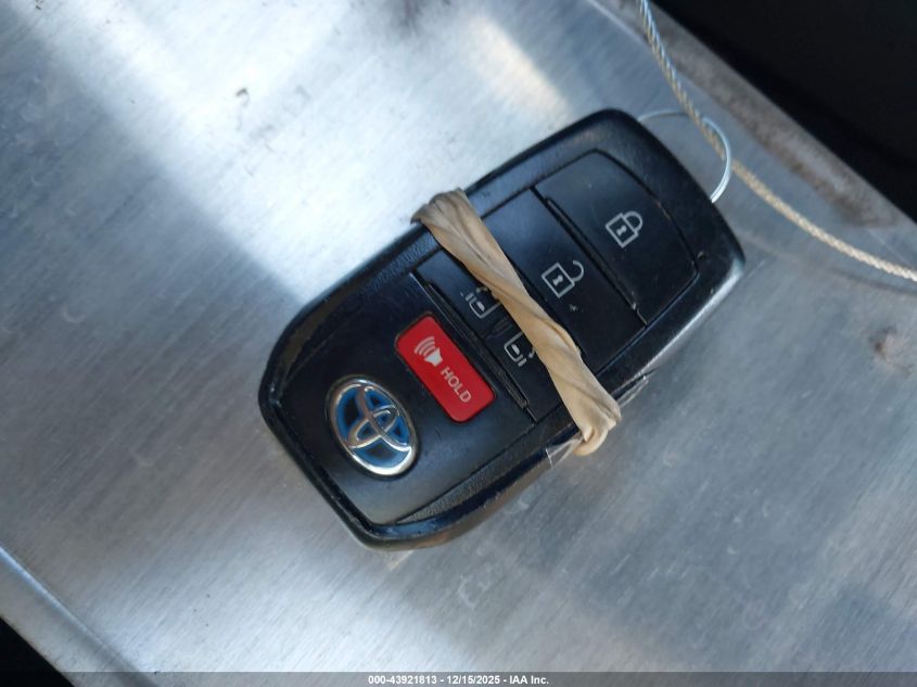 2022 Toyota Sienna Le VIN: 5TDKRKEC8NS112840 Lot: 43921813