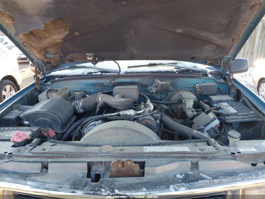 1998 Chevrolet K1500 Fleetside VIN: 2GCEK19R1W1239271 Lot: 43921886