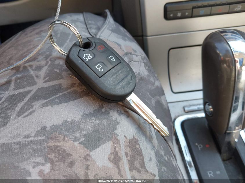 2008 Lincoln Mkx VIN: 2LMDU68C78BJ23425 Lot: 43921972