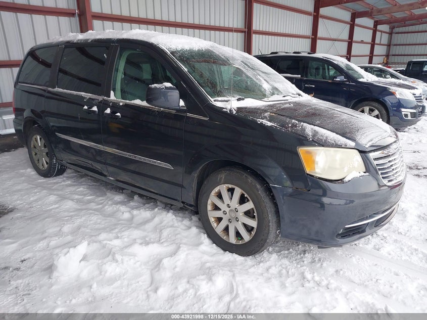 2013 CHRYSLER TOWN & COUNTRY