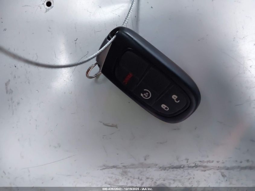 2017 Jeep Cherokee High Altitude 4X4 VIN: 1C4PJMDB1HW612294 Lot: 43922043