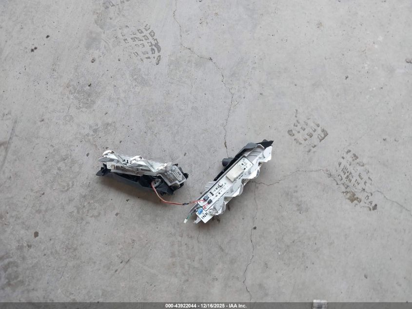 2016 Hyundai Sonata Sport VIN: 5NPE34AF9GH389676 Lot: 43922044