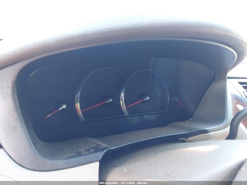 2006 Cadillac Dts Standard VIN: 1G6KD57Y06U135215 Lot: 43922080