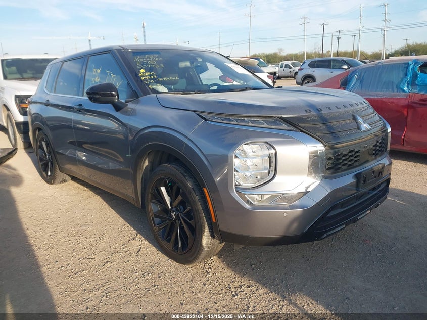 2023 Mitsubishi Outlander