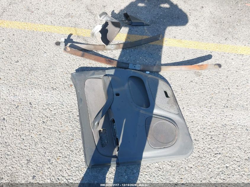 2005 Toyota Tundra Sr5 V8 VIN: 5TBET341X5S473077 Lot: 43922117