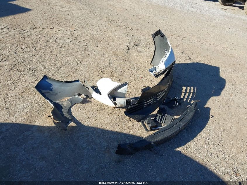 2019 Toyota Corolla Le VIN: 2T1BURHE6KC242978 Lot: 43922131