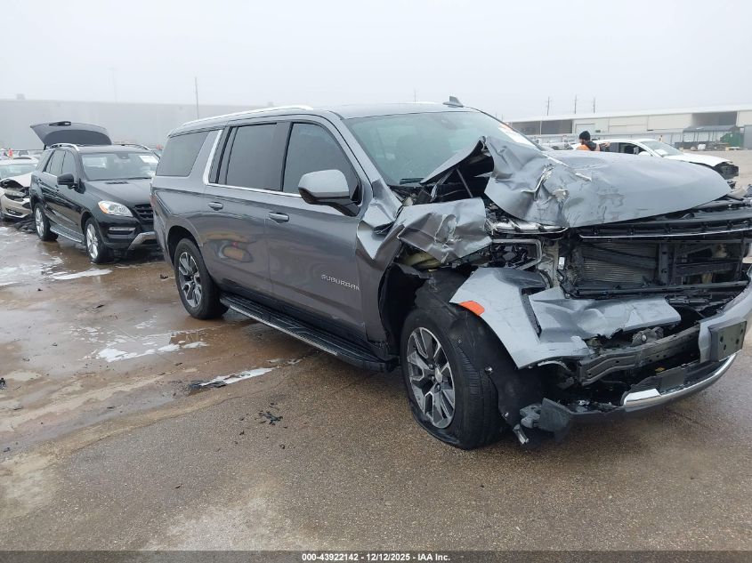 CHEVROLET SUBURBAN 2WD LT