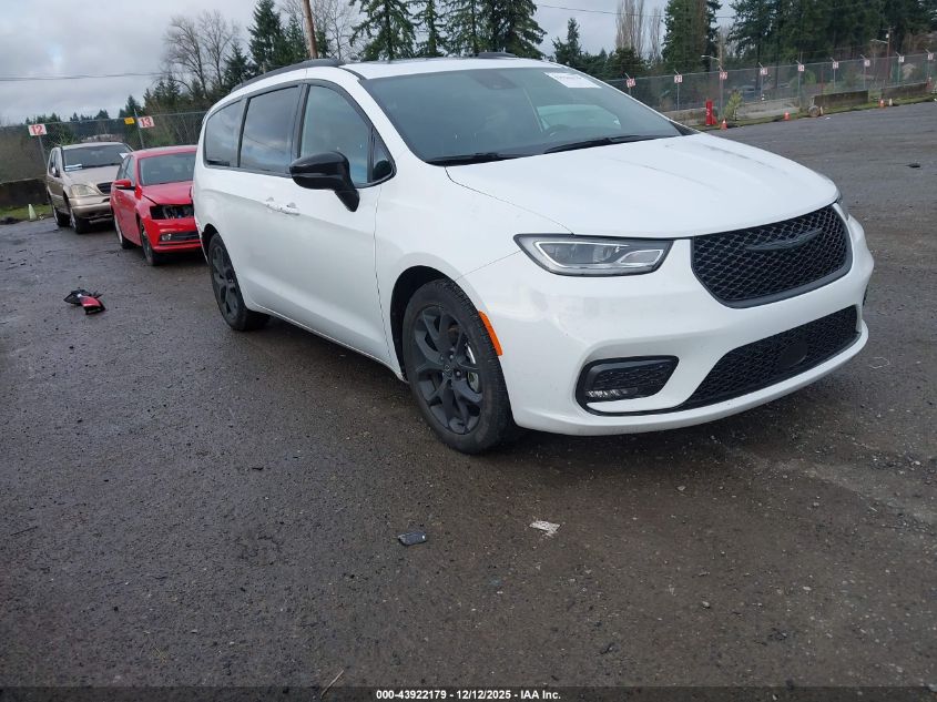 2025 Chrysler Pacifica - 2C4RC1GG0SR548502