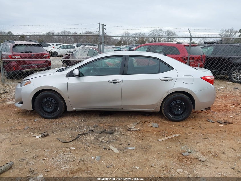 5YFBURHE3KP943669 2019 TOYOTA COROLLA photo no. 14
