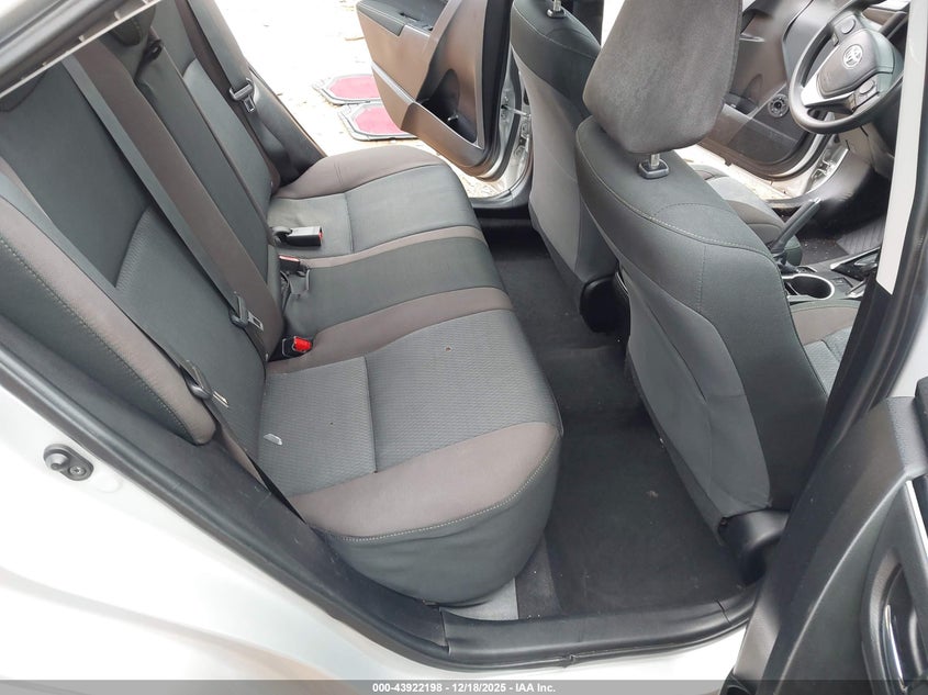 5YFBURHE3KP943669 2019 TOYOTA COROLLA photo no. 8