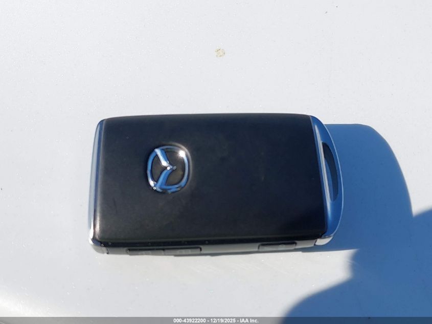 2025 Mazda Cx-30 2.5 S Carbon Edition VIN: 3MVDMBCM5SM818144 Lot: 43922200