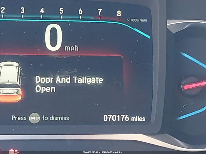 2019 Honda Pilot Touring VIN: 5FNYF6H9XKB018470 Lot: 43922261