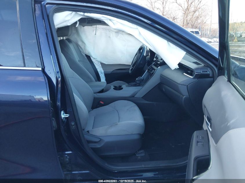 2021 Toyota Venza Le