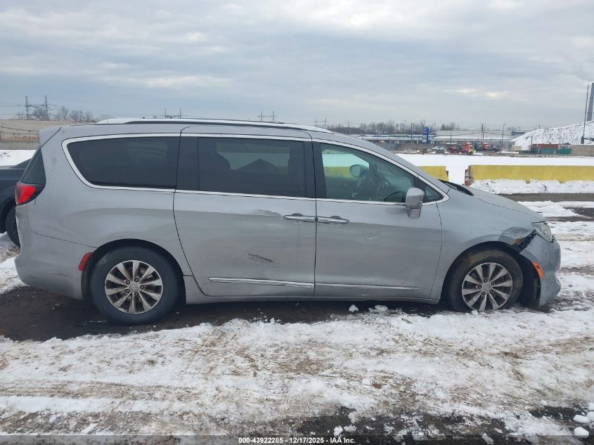 2018 Chrysler Pacifica Touring L VIN: 2C4RC1BG8JR317983 Lot: 43922285