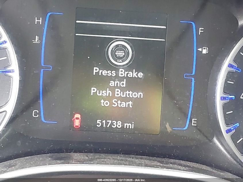 2018 Chrysler Pacifica Touring L VIN: 2C4RC1BG8JR317983 Lot: 43922285