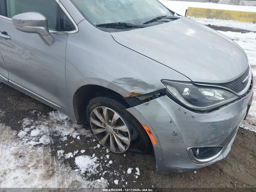 2018 Chrysler Pacifica Touring L VIN: 2C4RC1BG8JR317983 Lot: 43922285