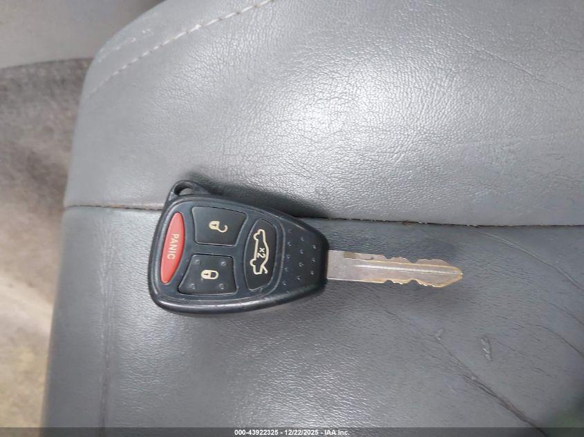 2005 Jeep Grand Cherokee Limited VIN: 1J4HR58265C504385 Lot: 43922325