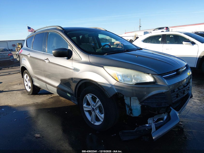 FORD ESCAPE SE