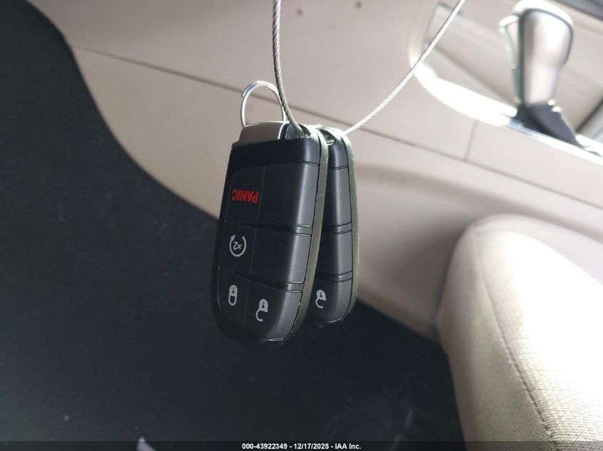 2019 Jeep Grand Cherokee Laredo E 4X4 VIN: 1C4RJFAG3KC853626 Lot: 43922349