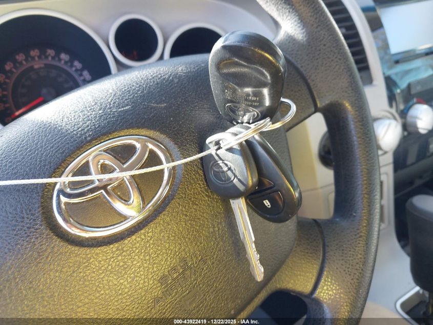 2007 Toyota Tundra Sr5 V8 VIN: 5TFRV54117X008005 Lot: 43922419