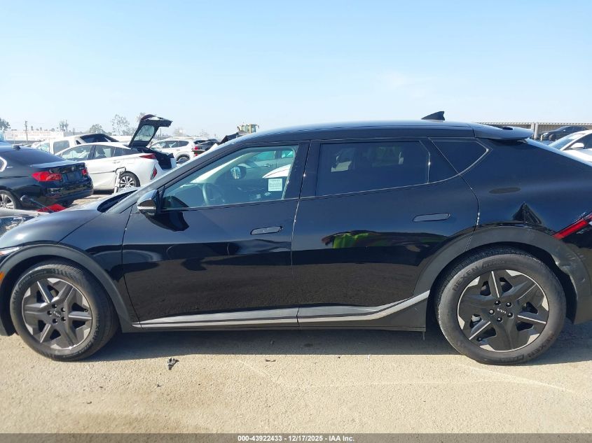 2025 Kia Ev6 Light Long Range VIN: 5XYC34JAXSG008400 Lot: 43922433