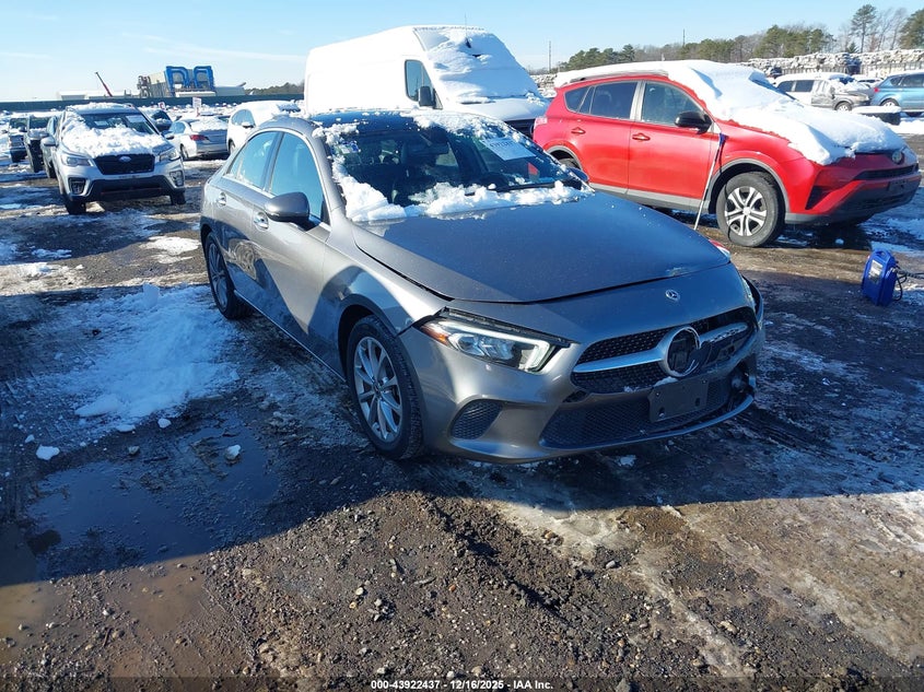 2021 Mercedes-Benz A 220 4Matic