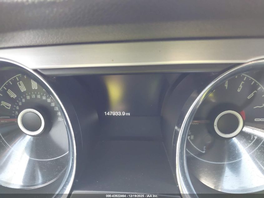 2014 Ford Mustang V6 Premium VIN: 1ZVBP8AM4E5278377 Lot: 43922464