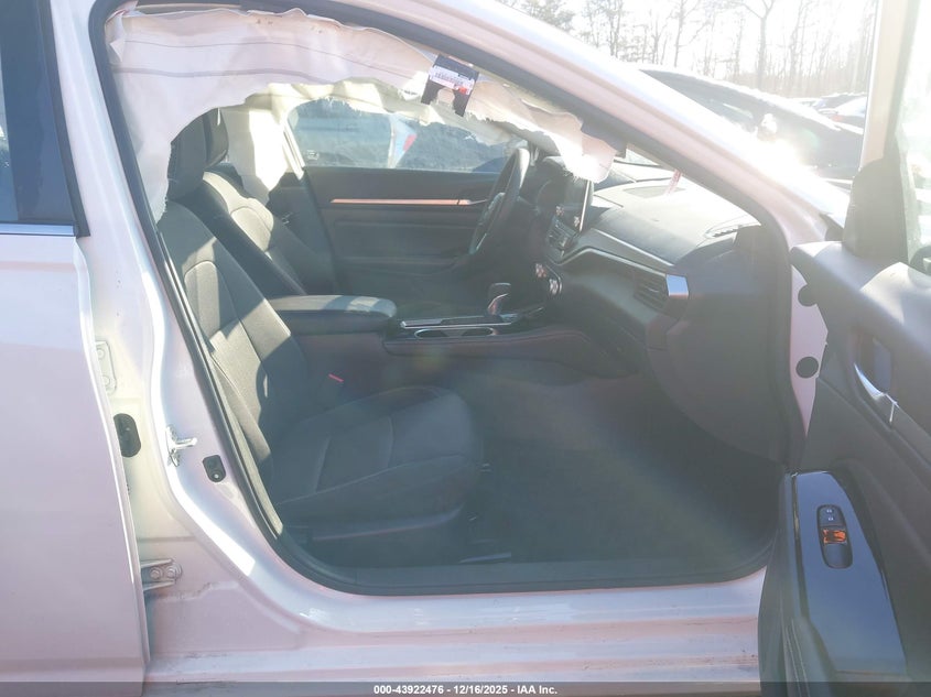 2023 Nissan Altima Sv Fwd