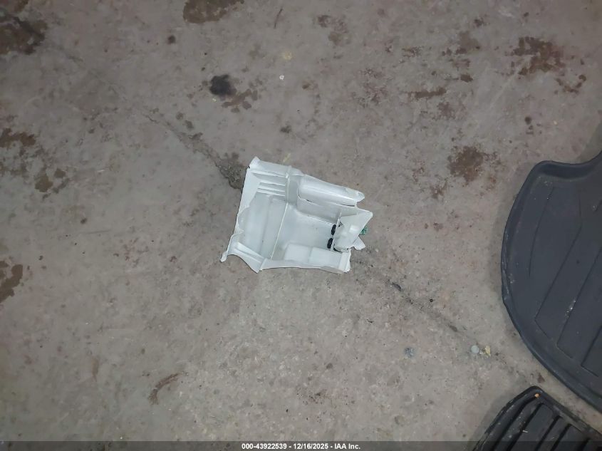 2012 Subaru Forester 2.5X VIN: JF2SHBBC7CH406918 Lot: 43922539