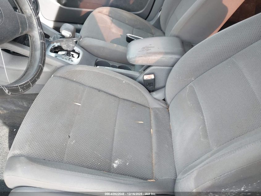 2008 Volkswagen Rabbit S VIN: WVWDB71K68W288930 Lot: 43922548